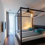 Apartament Balaroyal *
