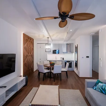 Balaroyal Apartment
